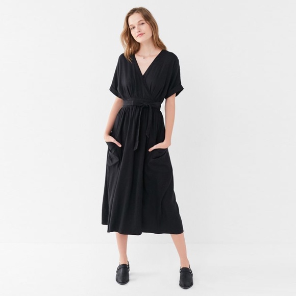 Urban Outfitters Dresses & Skirts - Urban Outfitters Gabrielle Linen Midi Wrap Dress